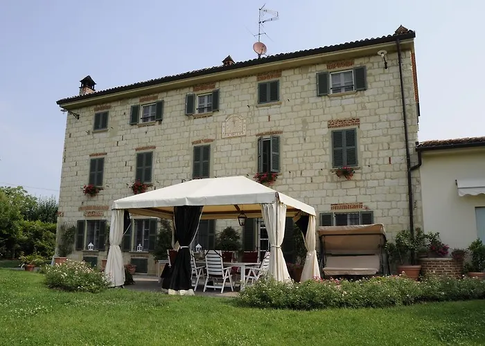 Bed and Breakfast Cascina Manu 3*